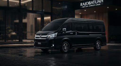 HiAce Premio Luxury